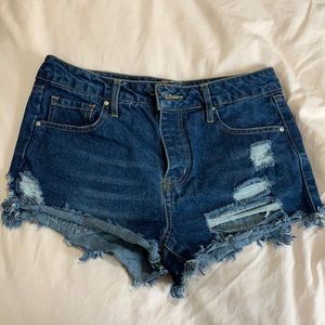 NEVER WORN- women’s Jean shorts size 0